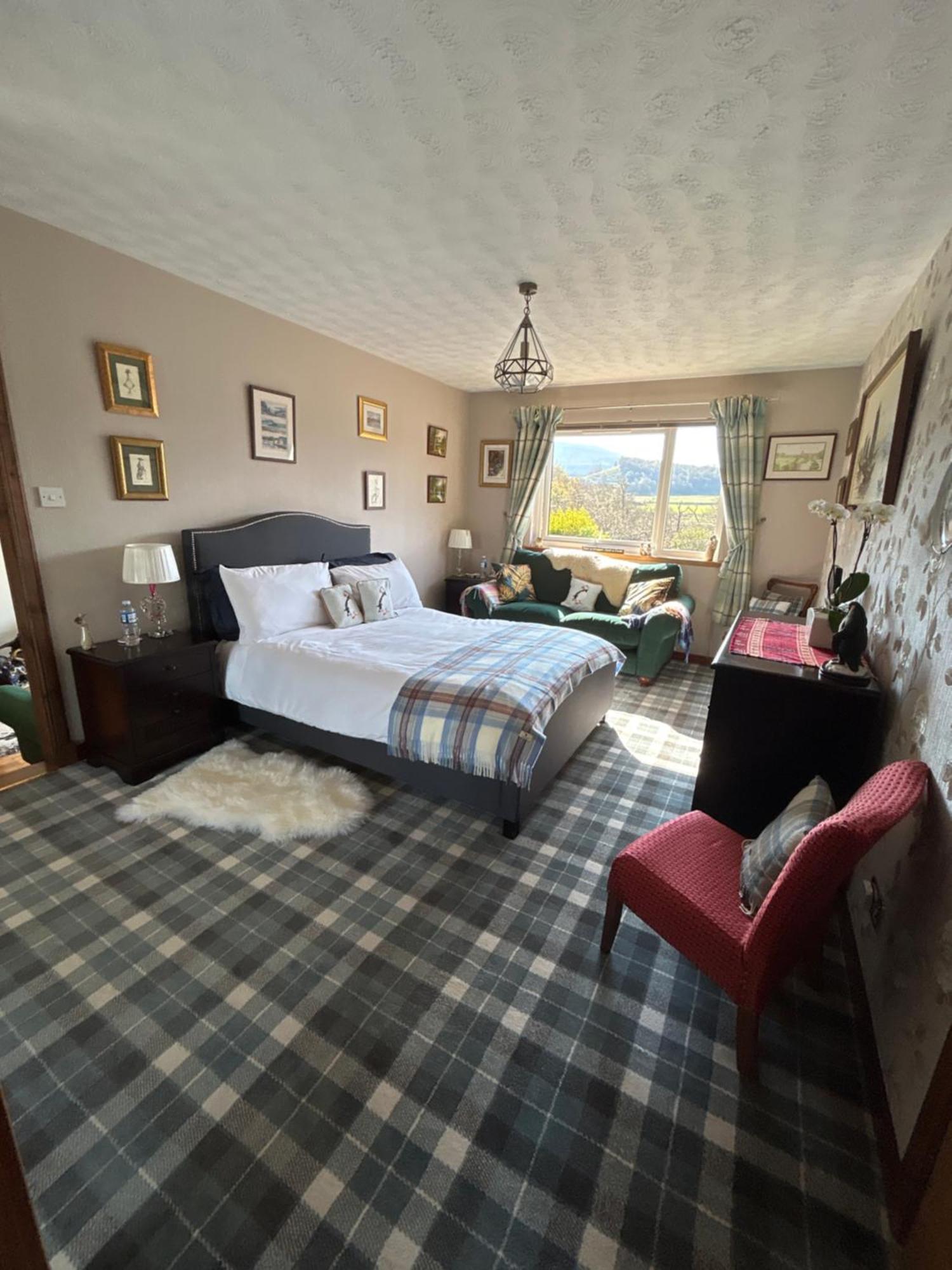 The Guest Suite At Daviot ,Інвернесс Екстер'єр фото